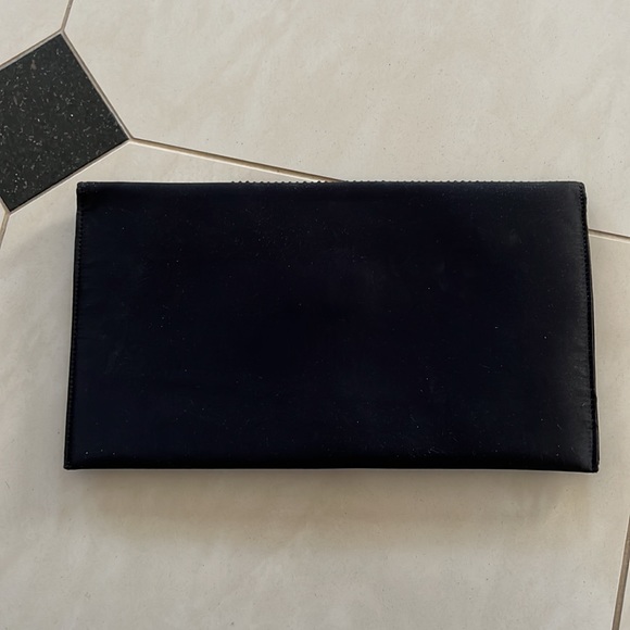 Express envelope clutch - Picture 2 of 3